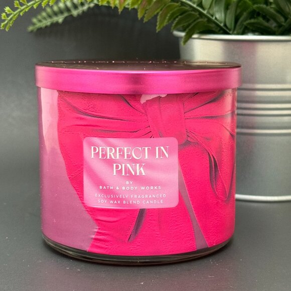 BBW Perfect in Pink Bath & Body Works 3 Wick Candle - Picture 1 of 10